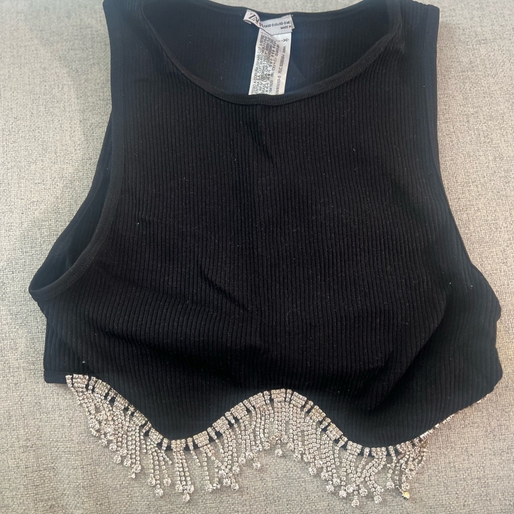 ZARA TOP SEAMLESS JEWELRY- size XS-S - Picture 2 of 2